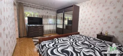 Villa de 9 Habitaciones en Venta, Bucurestii Noi - foto 3