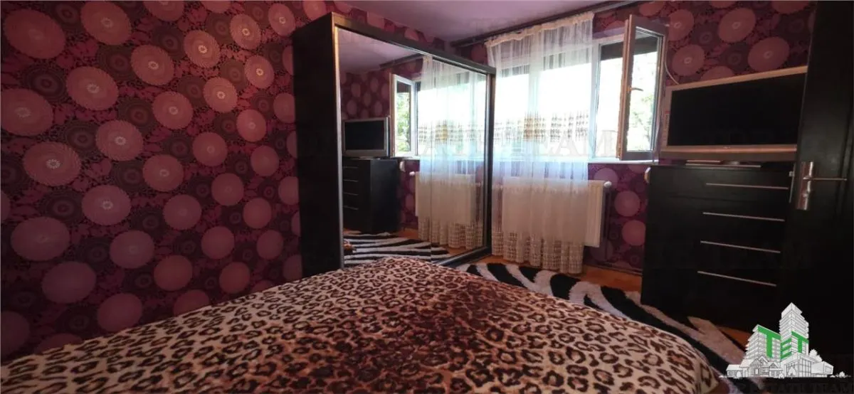 Villa de 9 Habitaciones en Venta, Bucurestii Noi - foto 5