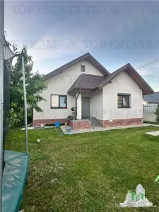 Casa Unifamiliar, Completamente Amueblada y Equipada, 4 Dormitorios, Domnesti – Disponibilidad Inmediata - Domnesti