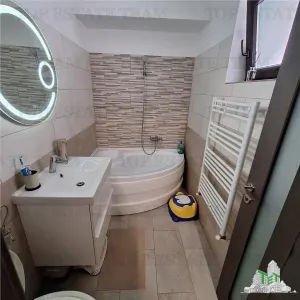 Casa Unifamiliar, Completamente Amueblada y Equipada, 4 Dormitorios, Domnesti – Disponibilidad Inmediata - foto 11