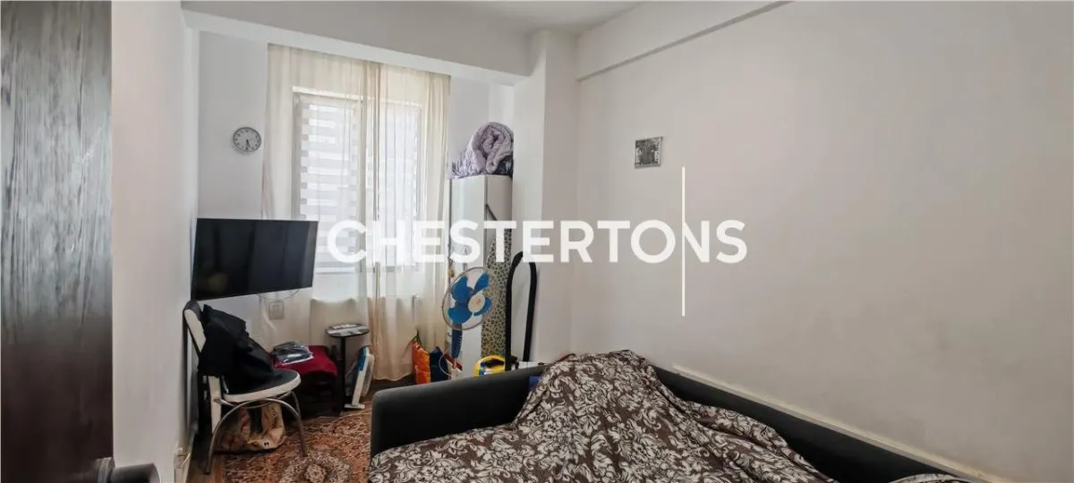 Two-Bedroom Apartment with Parking in Cartierul Latin - foto 8