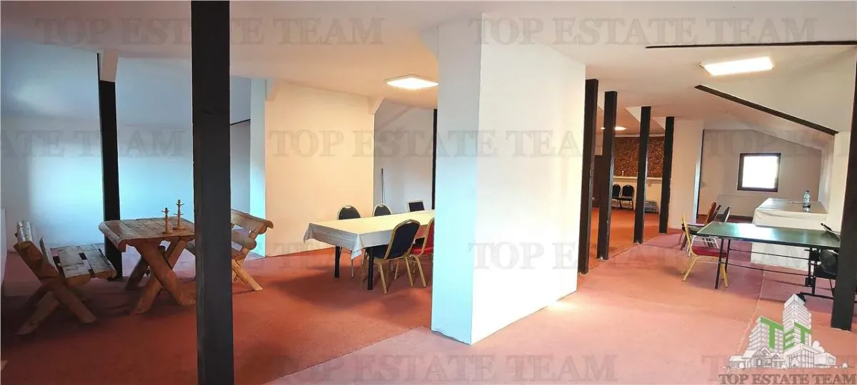 Turnkey Hospitality Business, 2 Guesthouses, 27 Rooms, Event Venue, Cornu - foto 18