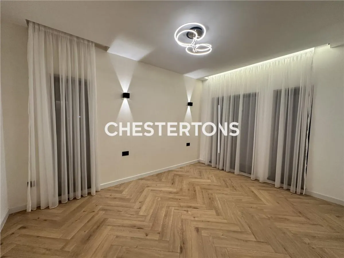 House / villa for sale 140 sqm in Domnesti, Central area - foto 15