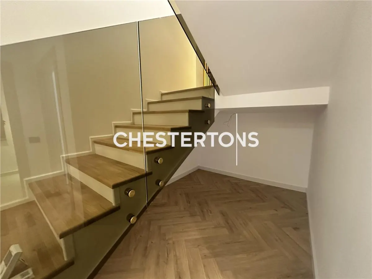 House / villa for sale 140 sqm in Domnesti, Central area - foto 22