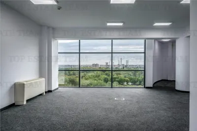 Spatiu comercial cu view de inchiriat in Sector 3 - foto 6