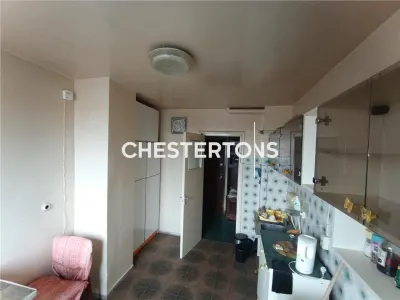Two-Bedroom Apartment with Balcony, Dr. Taberei, 50m from Romancierilor Metro - foto 7