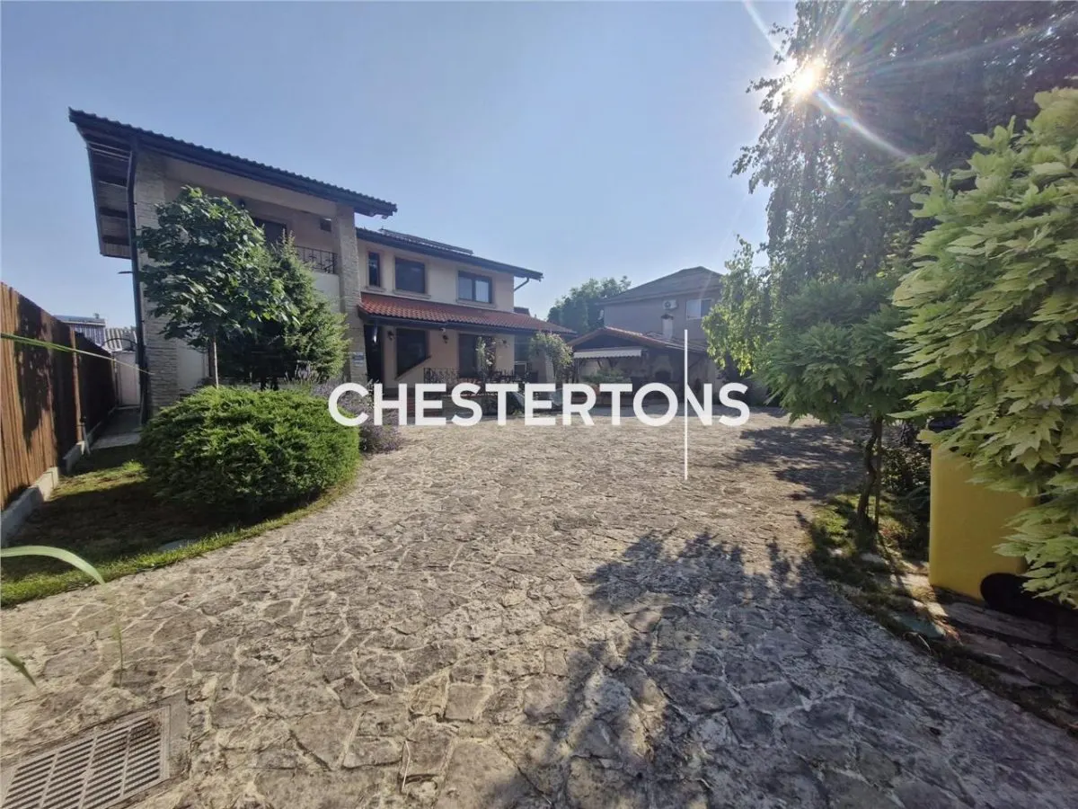 Premium 5-Bedroom Villa with 551 m² Plot in Costinesti Schitu - foto 3