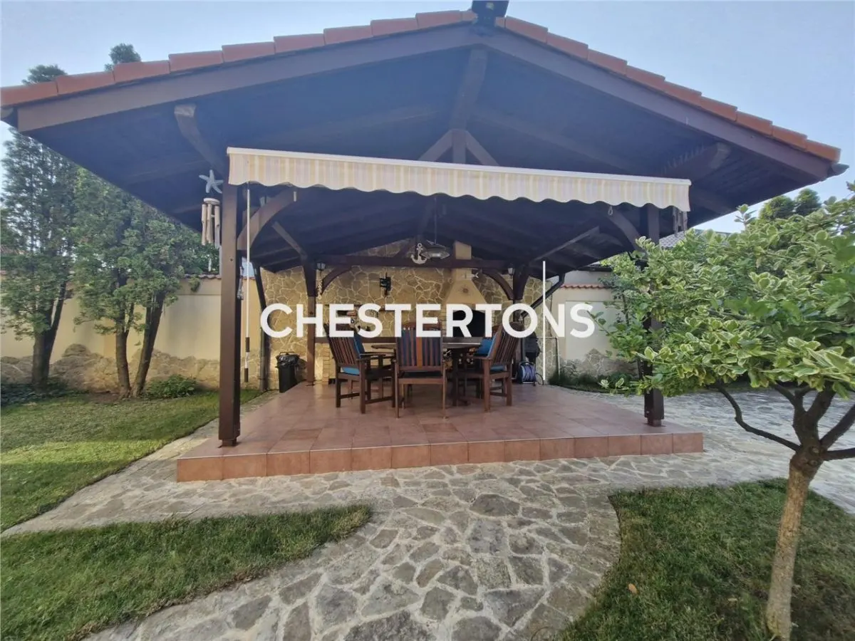 Premium 5-Bedroom Villa with 551 m² Plot in Costinesti Schitu - foto 9