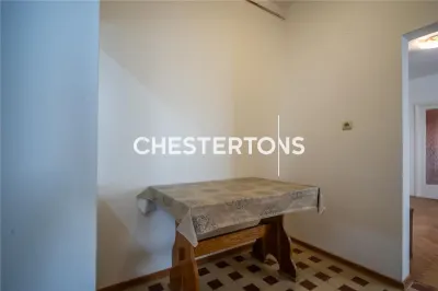 Above the City – 3-Bedroom Apartment with Terrace, Fireplace & Heritage - foto 14