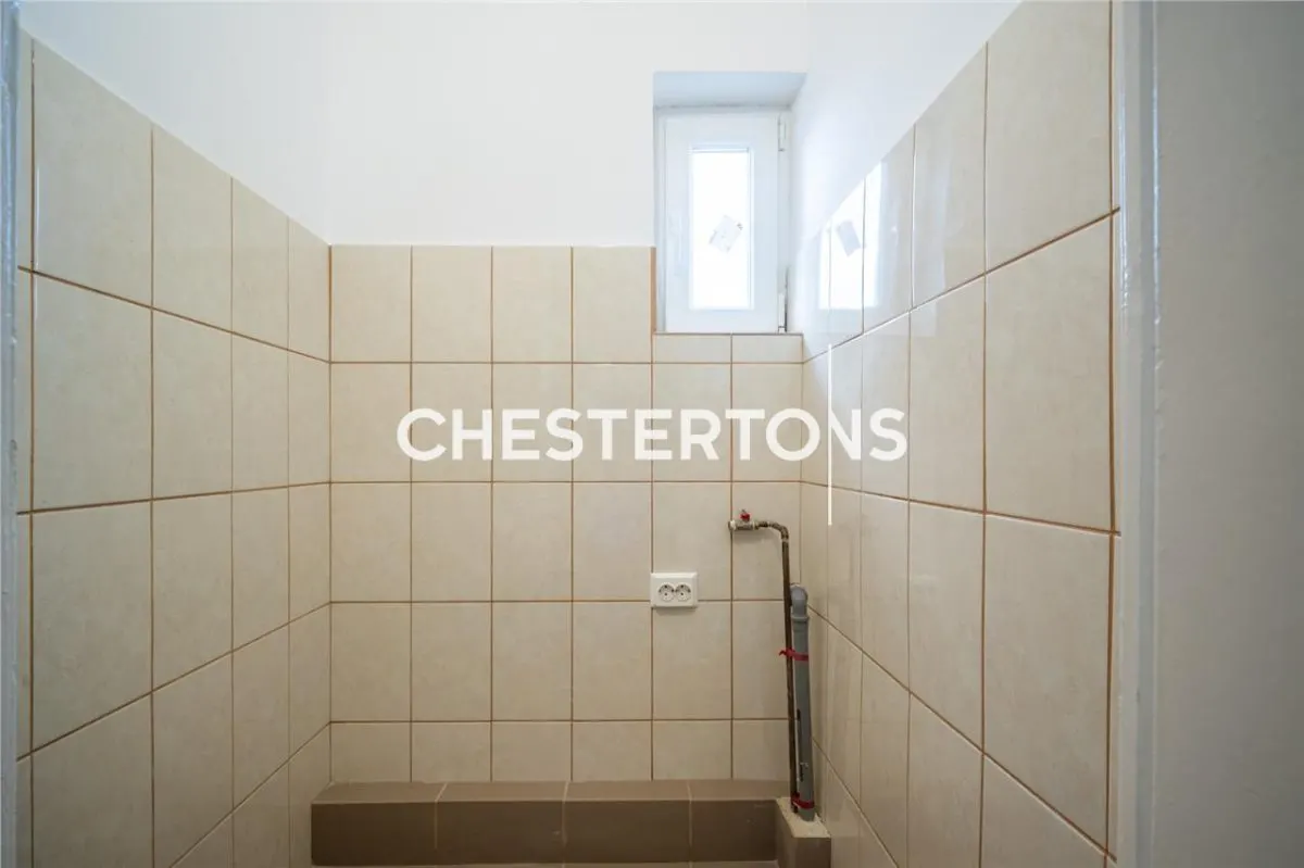 Above the City – 3-Bedroom Apartment with Terrace, Fireplace & Heritage - foto 16