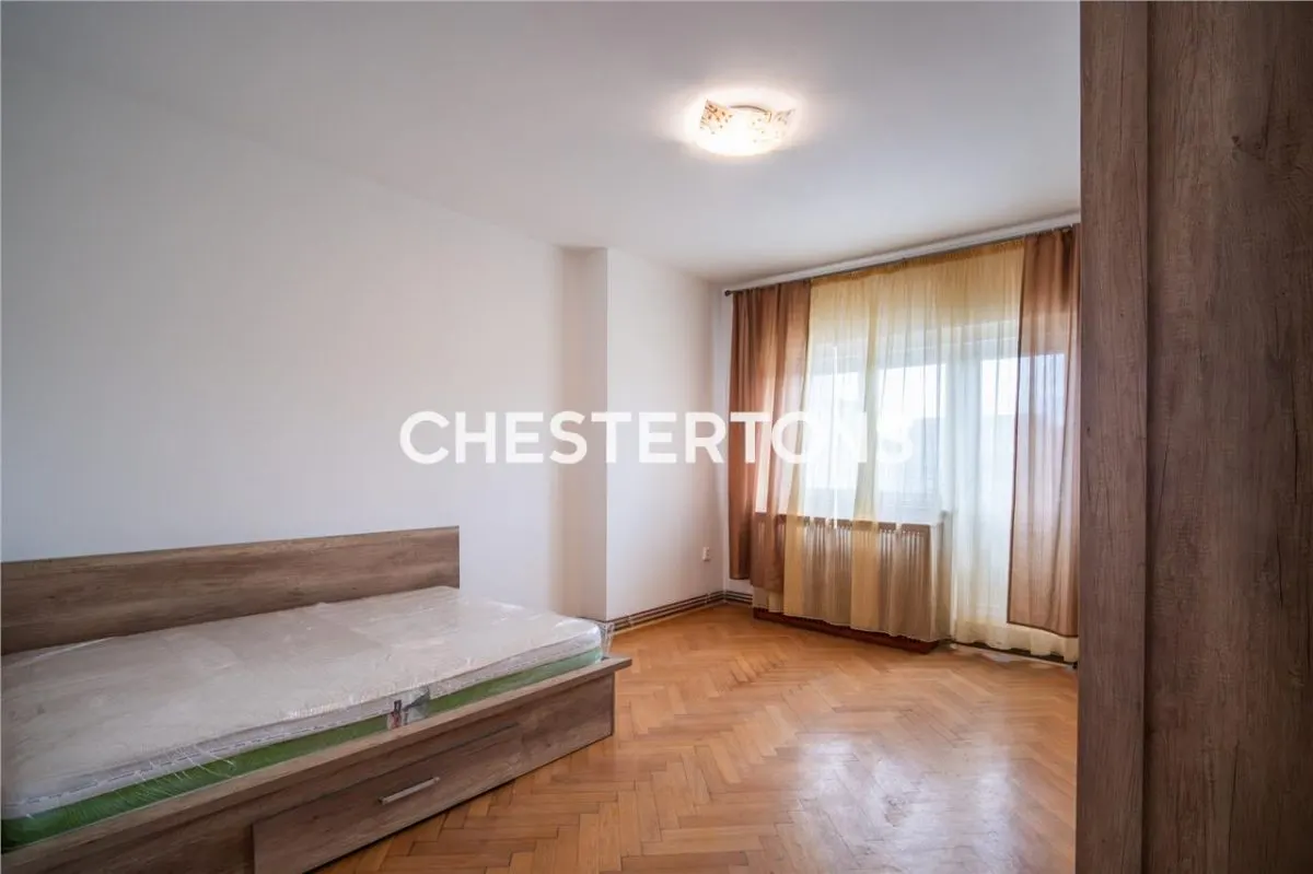Above the City – 3-Bedroom Apartment with Terrace, Fireplace & Heritage - foto 5