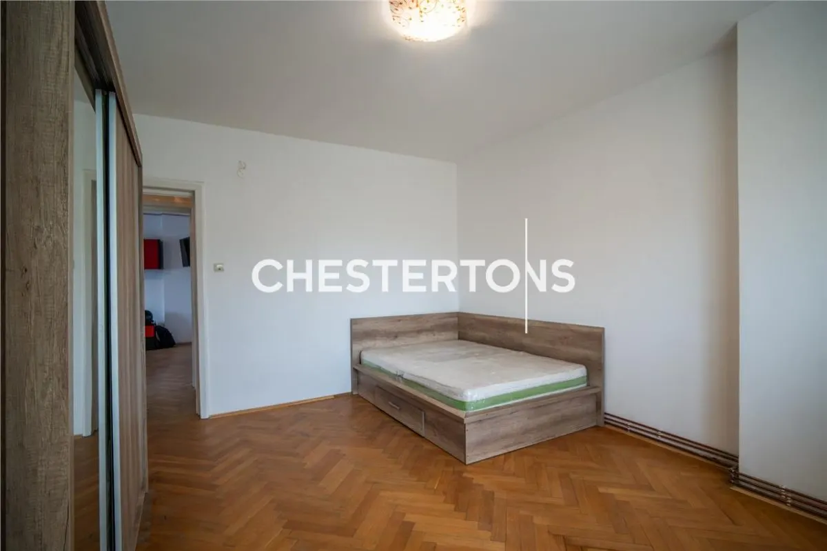 Above the City – 3-Bedroom Apartment with Terrace, Fireplace & Heritage - foto 6