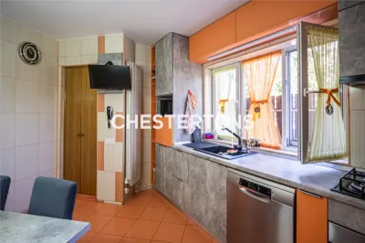 Private Villa with 800sqm Land and Double Garage near Bucuresti Ring Road - foto 20
