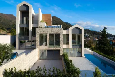 Apartment for Sale in Tivat - Donja Lastva