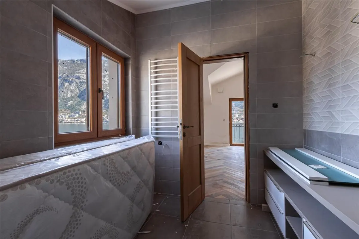 Villa for Sale in Kotor - foto 25