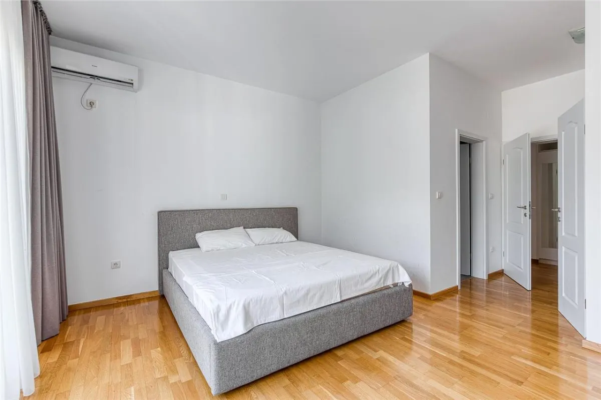 Apartment for Sale in Budva - foto 23