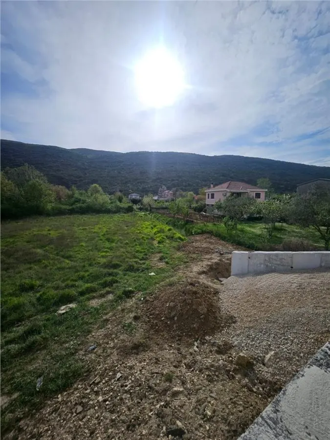 Land for Sale in Kotor - foto 1