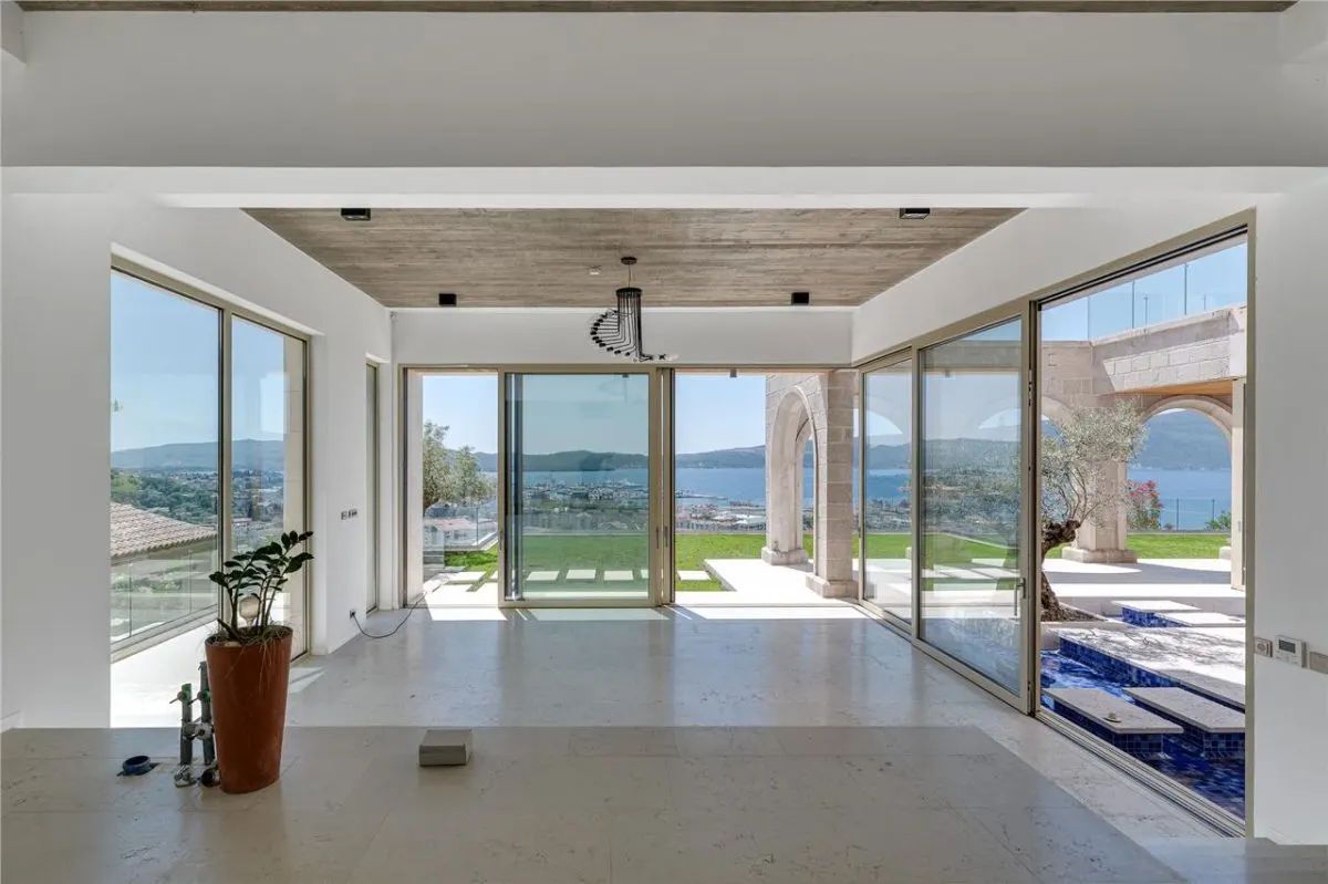 Villa for Sale in Tivat - foto 15