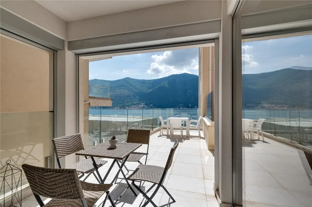 Apartment for Sale in Kotor - foto 1