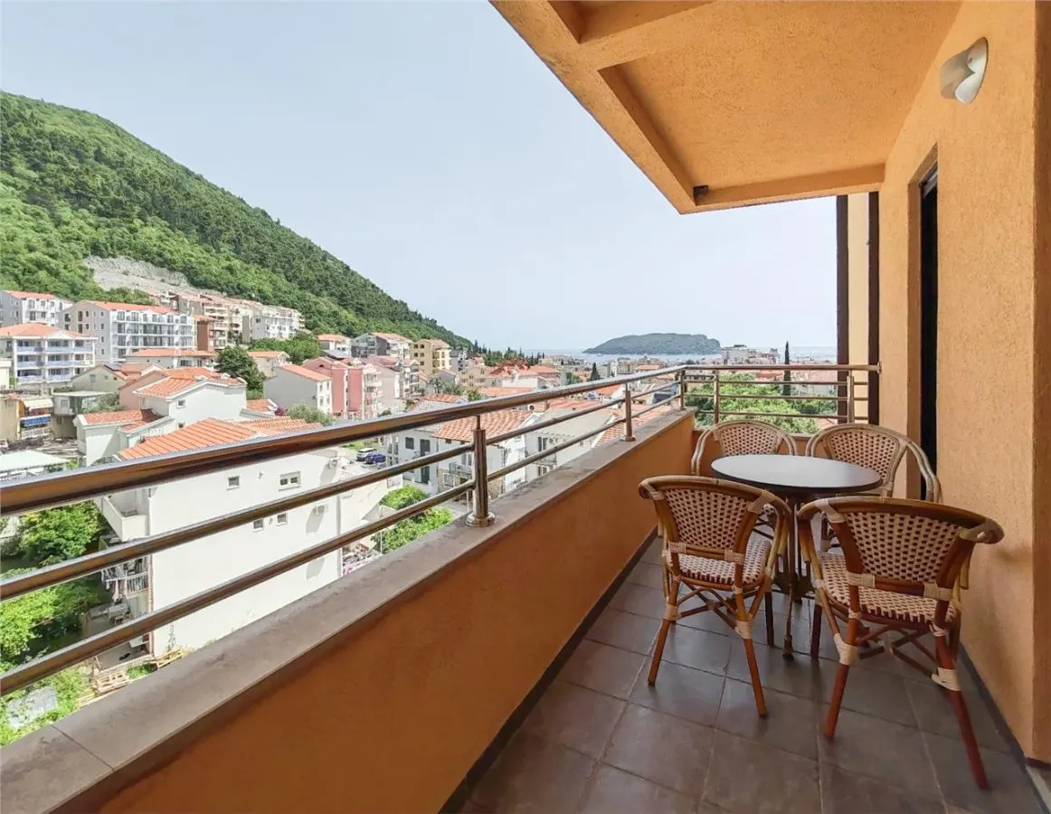 Apartment for Sale in Budva - foto 3