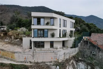 Villa for Sale in Tivat - foto 2