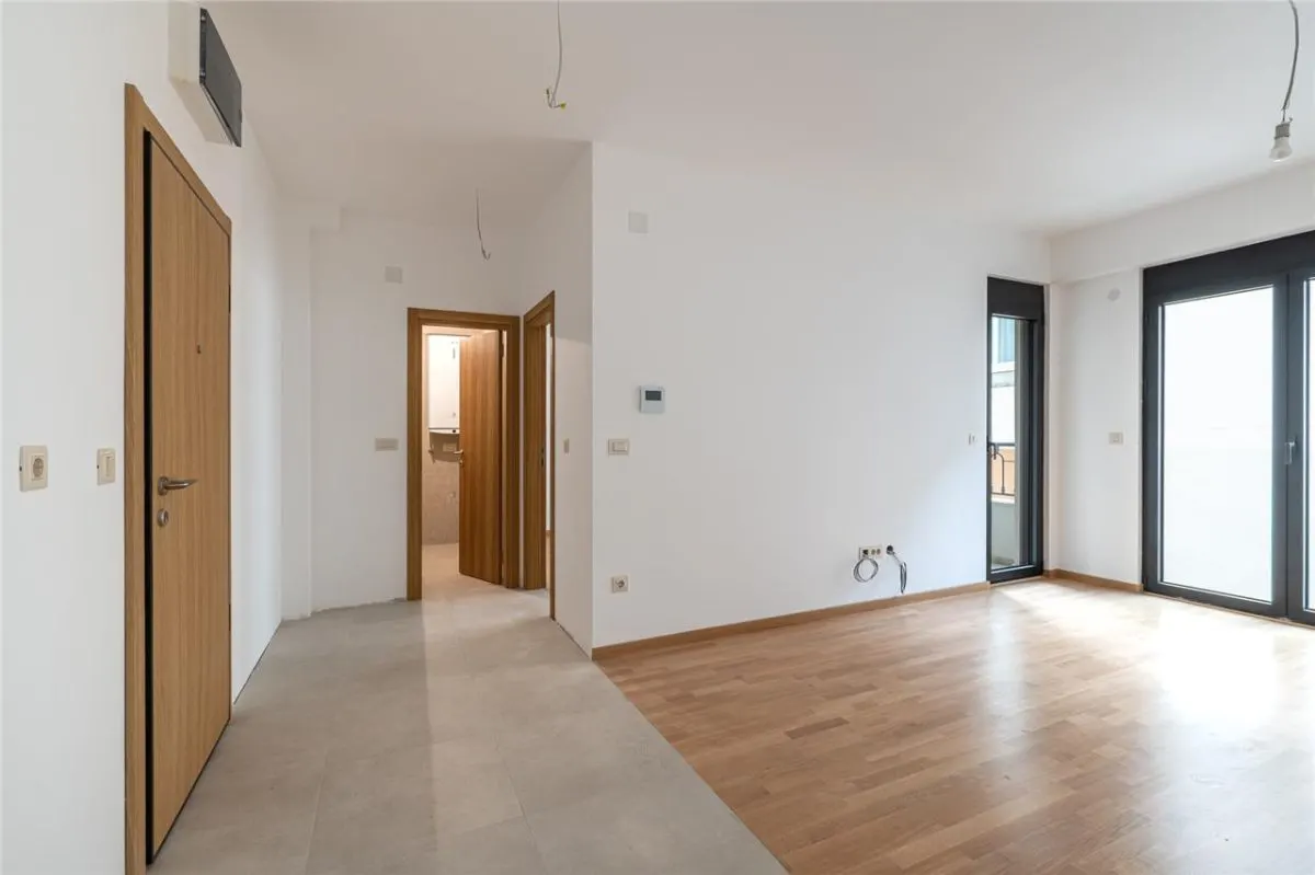 Apartament de vanzare in Budva - foto 1