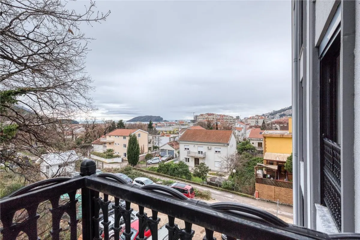 Apartment for Sale in Budva - foto 7