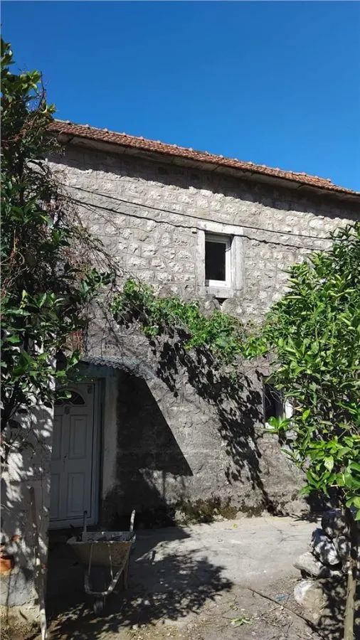 House for Sale in Kotor - foto 4