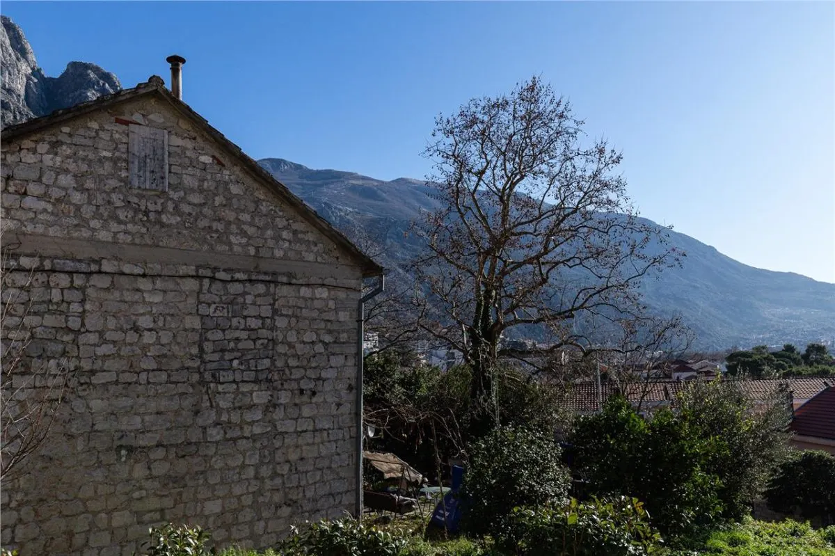 House for Sale in Kotor - foto 6