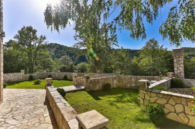 Hotel for Sale in Montenegro - foto 7