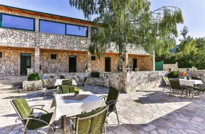Hotel for Sale in Montenegro - foto 8