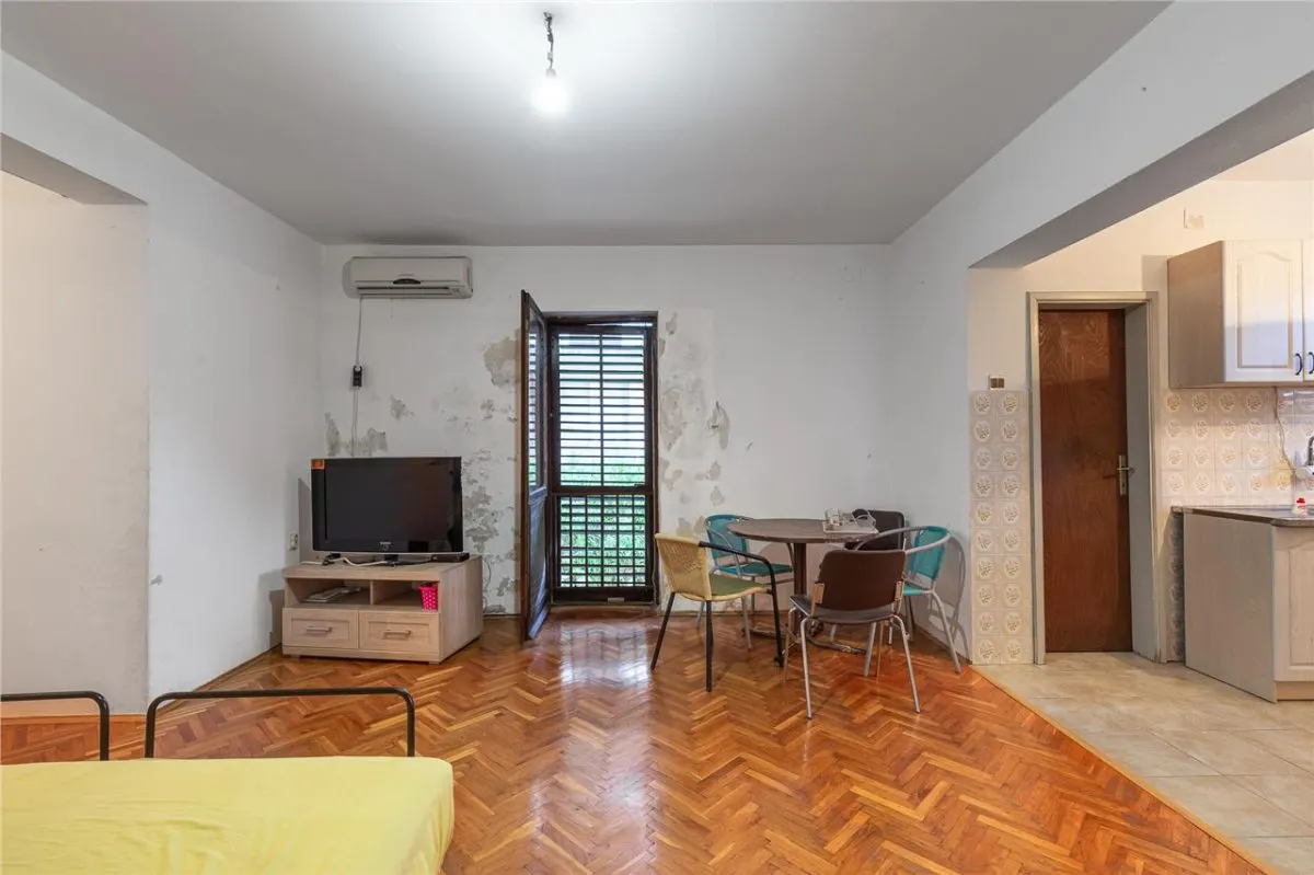 House for Sale in Kotor - foto 16