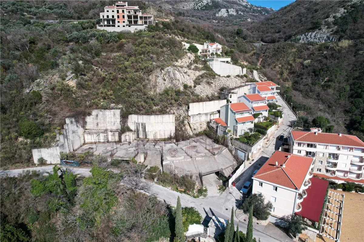 Land for Sale in Budva - foto 1
