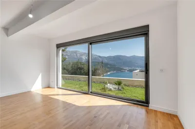 Villa for Sale in Budva - Budva