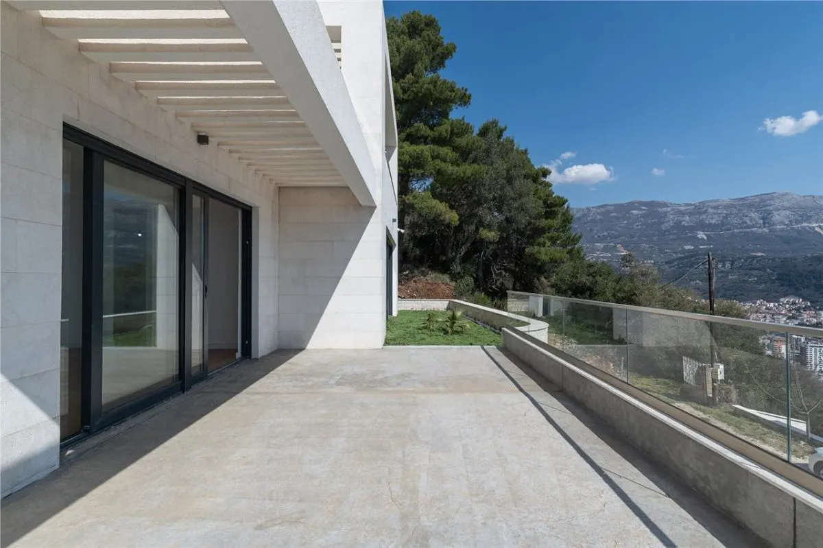 Villa for Sale in Budva - foto 4
