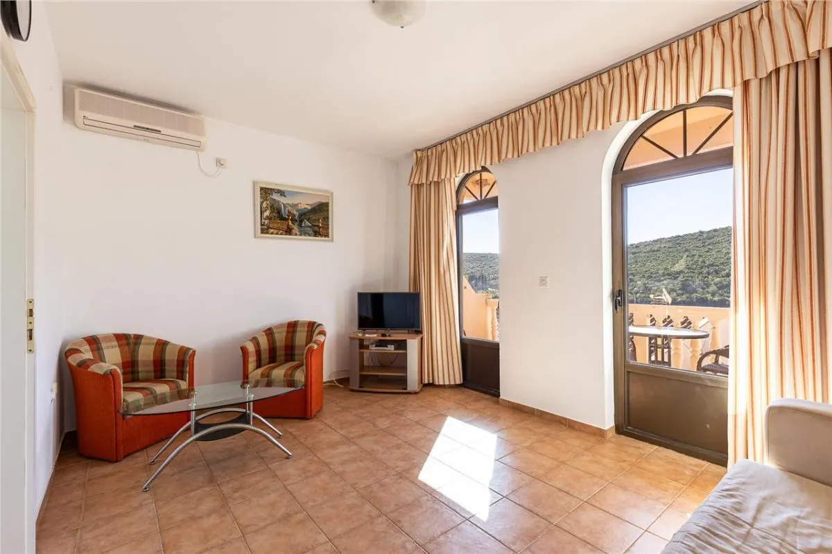 Apartment for Sale in Kotor - foto 16