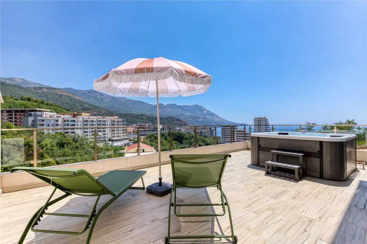 Apartment for Sale in Budva - foto 1