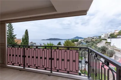 Apartment for Sale in Budva - foto 2