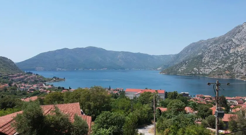 Land for Sale in Kotor - foto 1