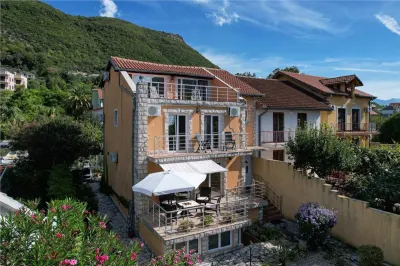 House for Sale in Herceg-Novi - foto 12