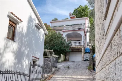 House for Sale in Kotor - foto 2