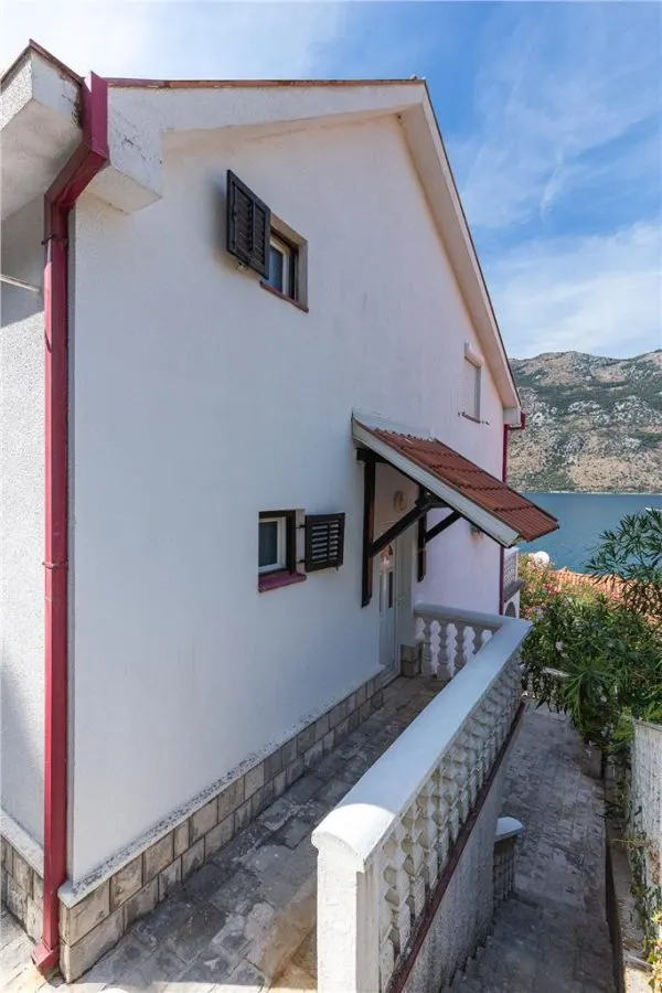 House for Sale in Kotor - foto 17
