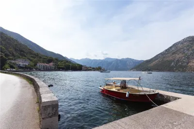 House for Sale in Kotor - foto 3