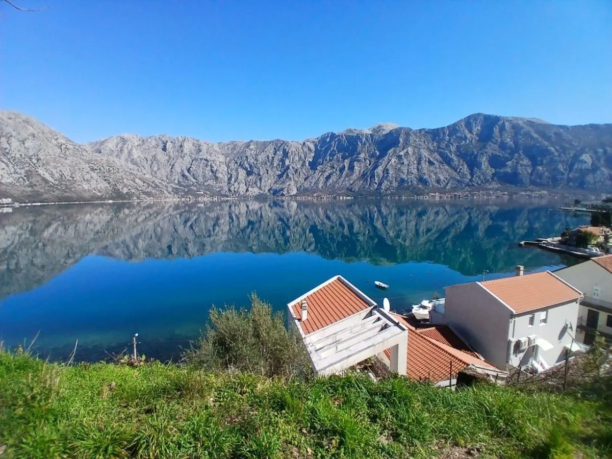 Land for Sale in Kotor - foto 1