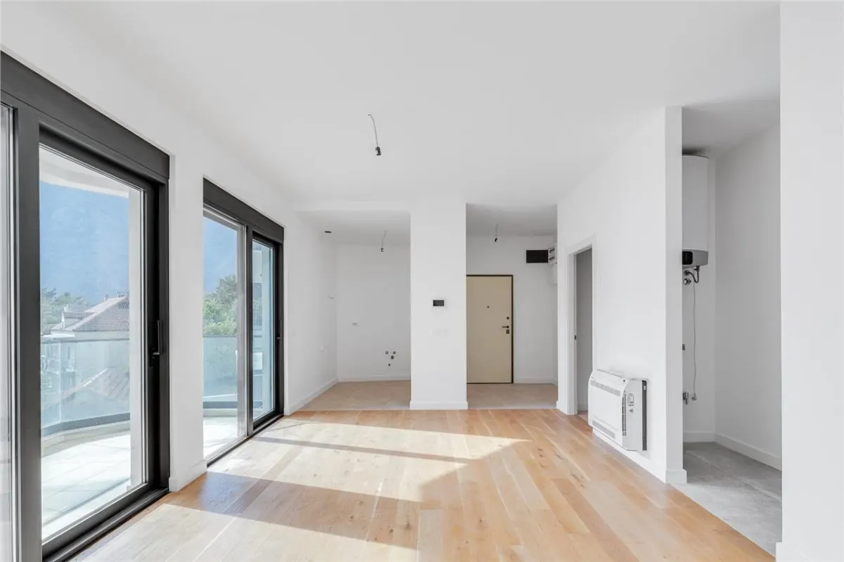 Apartment for Sale in Kotor - foto 2