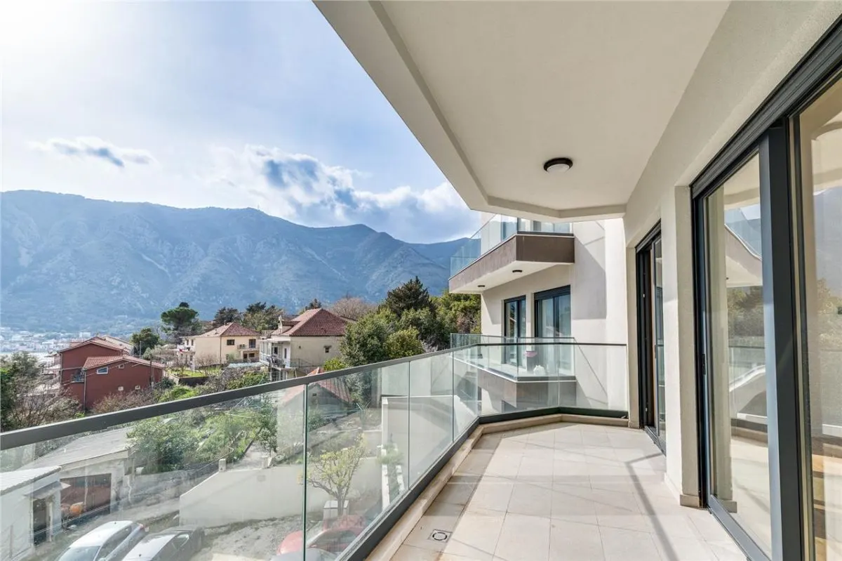 Apartment for Sale in Kotor - foto 3