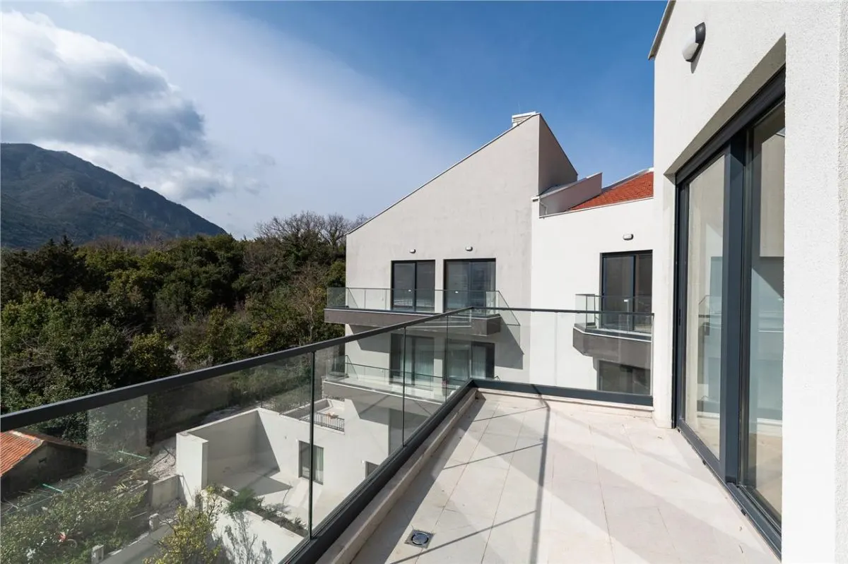 Apartment for Sale in Kotor - foto 9