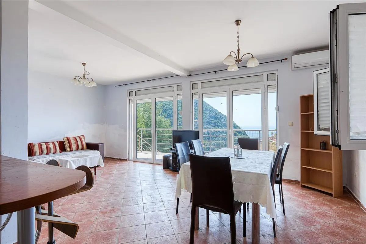 House for Sale in Budva - foto 2