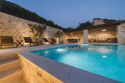Villa for Sale in Budva - foto 2