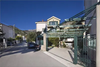 Maison à Vendre à Budva - foto 7